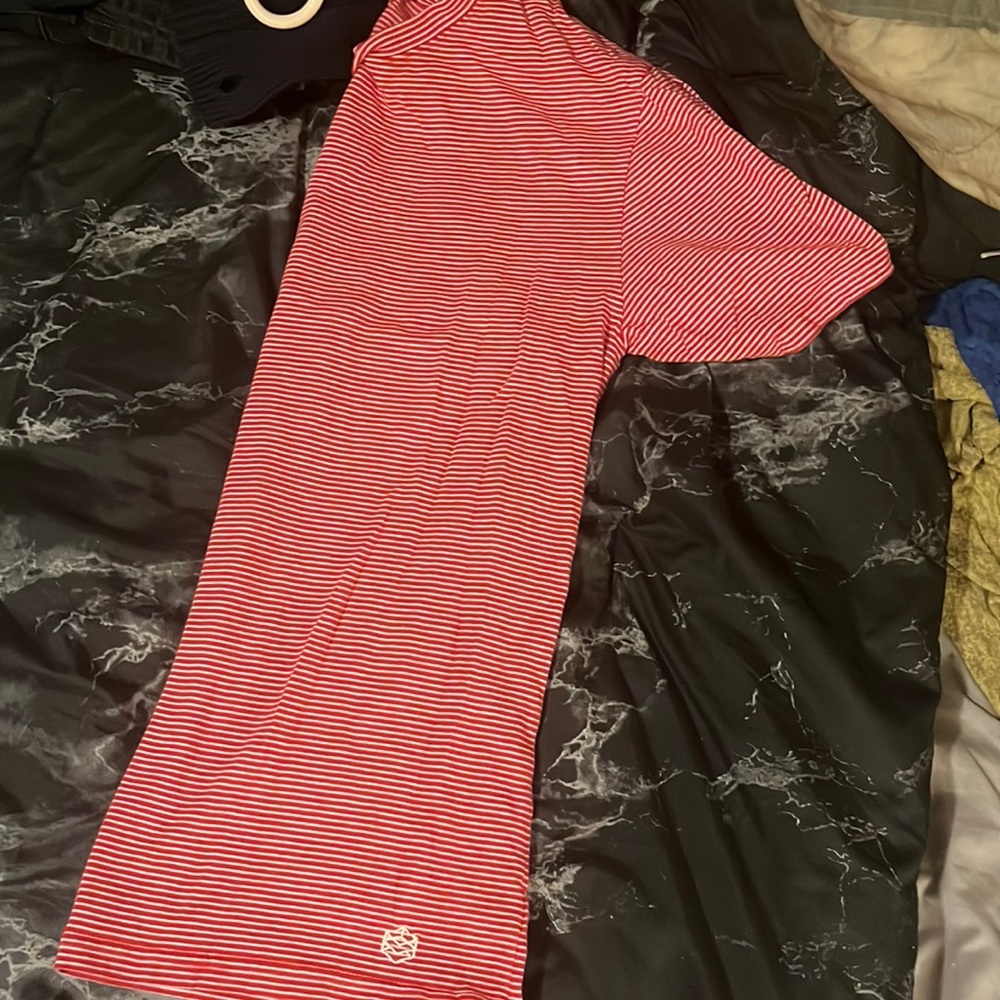 Zine Medium Red White Candy Striped Shirt